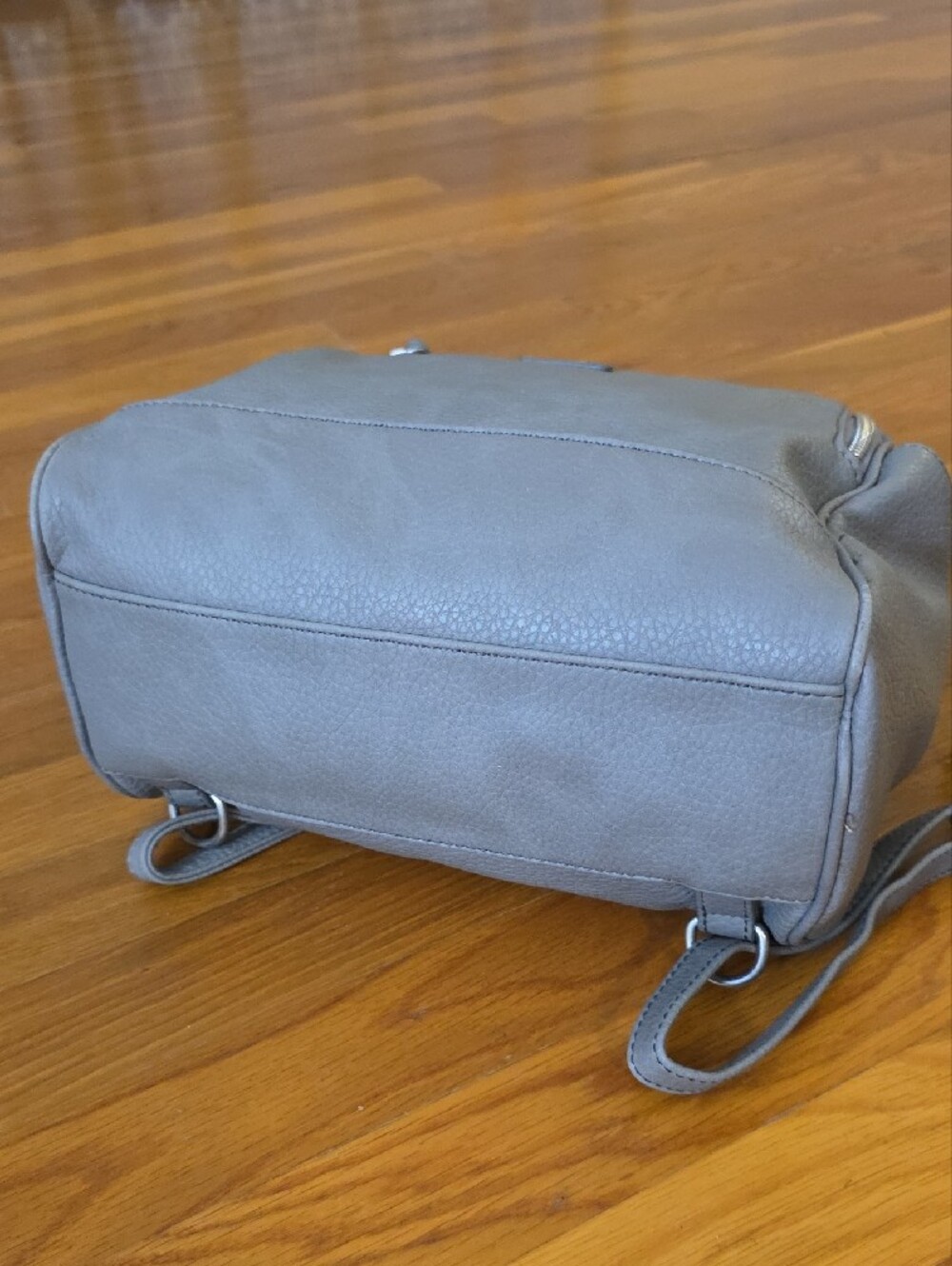 RELIC Leather Backpack - Picture 6 of 9